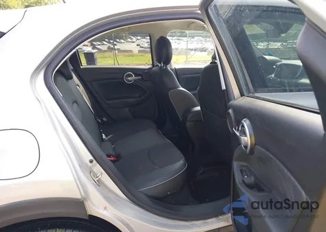 2016 Fiat 500X Trekking из США, поврежденный, VIN ZFBCFYCT9GP501828